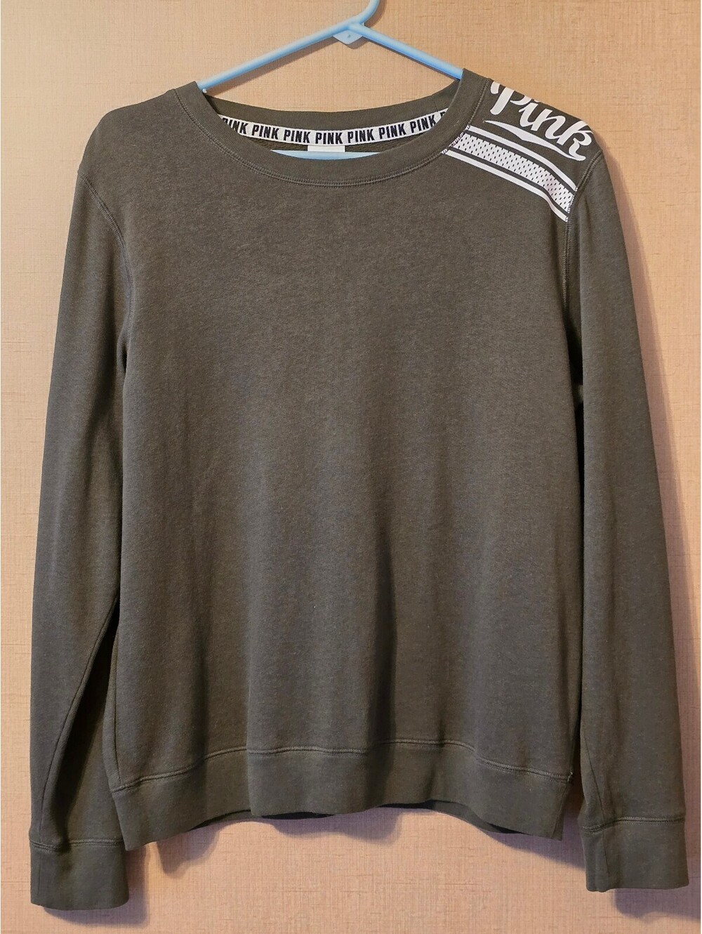 Victoria’s Secret PINK Olive Green Crewneck Sweatshirt w/ Shoulder Stripe Medium